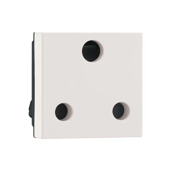 Legrand Nextgen Myrius 6A 3Pin Socket - White (679235)