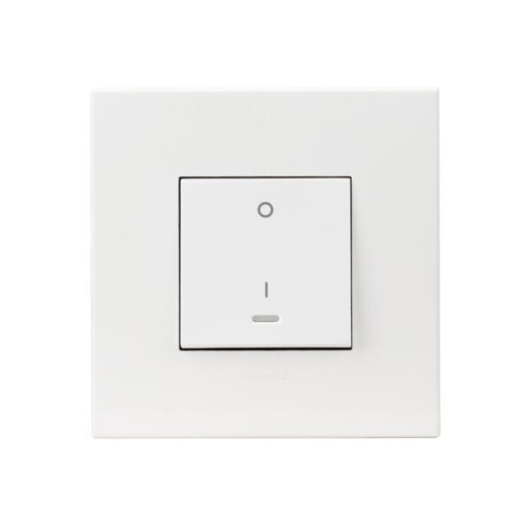 Legrand Arteor 20A DP Switch With Indicator 573454
