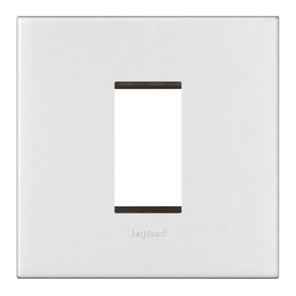 Legrand Arteor 1 Module plate White 575700